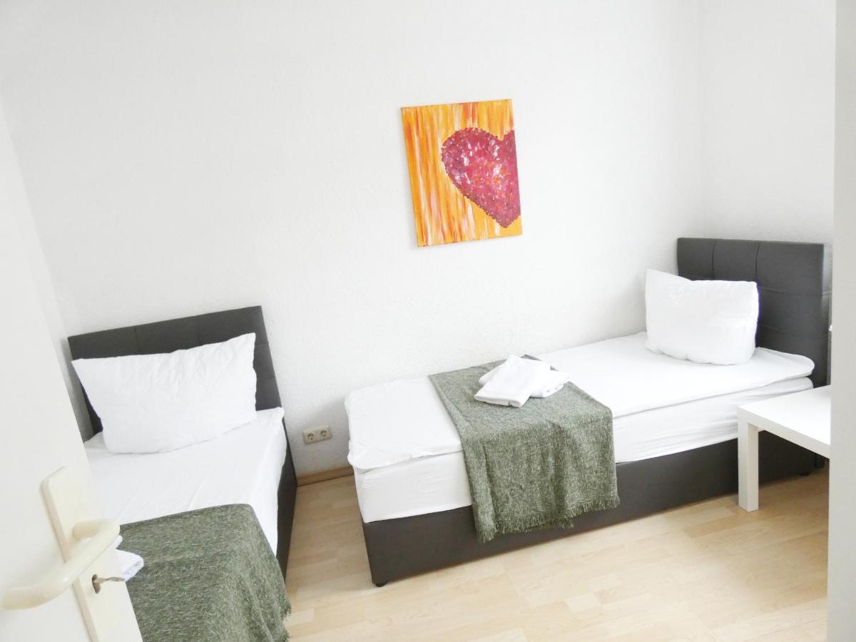 Sunnyhome Monteurwohnungen Und Apartments In Weiden ヴァイデン エクステリア 写真