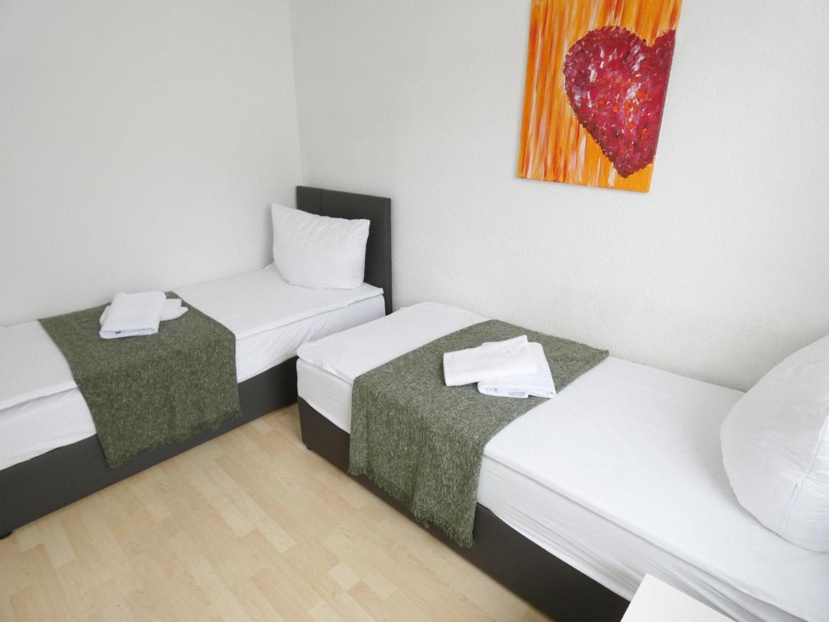 Sunnyhome Monteurwohnungen Und Apartments In Weiden ヴァイデン エクステリア 写真