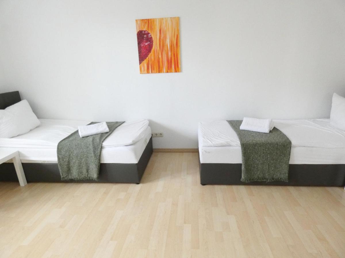 Sunnyhome Monteurwohnungen Und Apartments In Weiden ヴァイデン エクステリア 写真