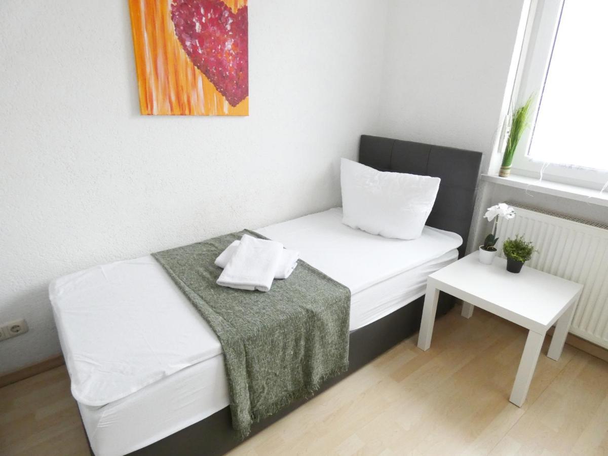Sunnyhome Monteurwohnungen Und Apartments In Weiden ヴァイデン エクステリア 写真