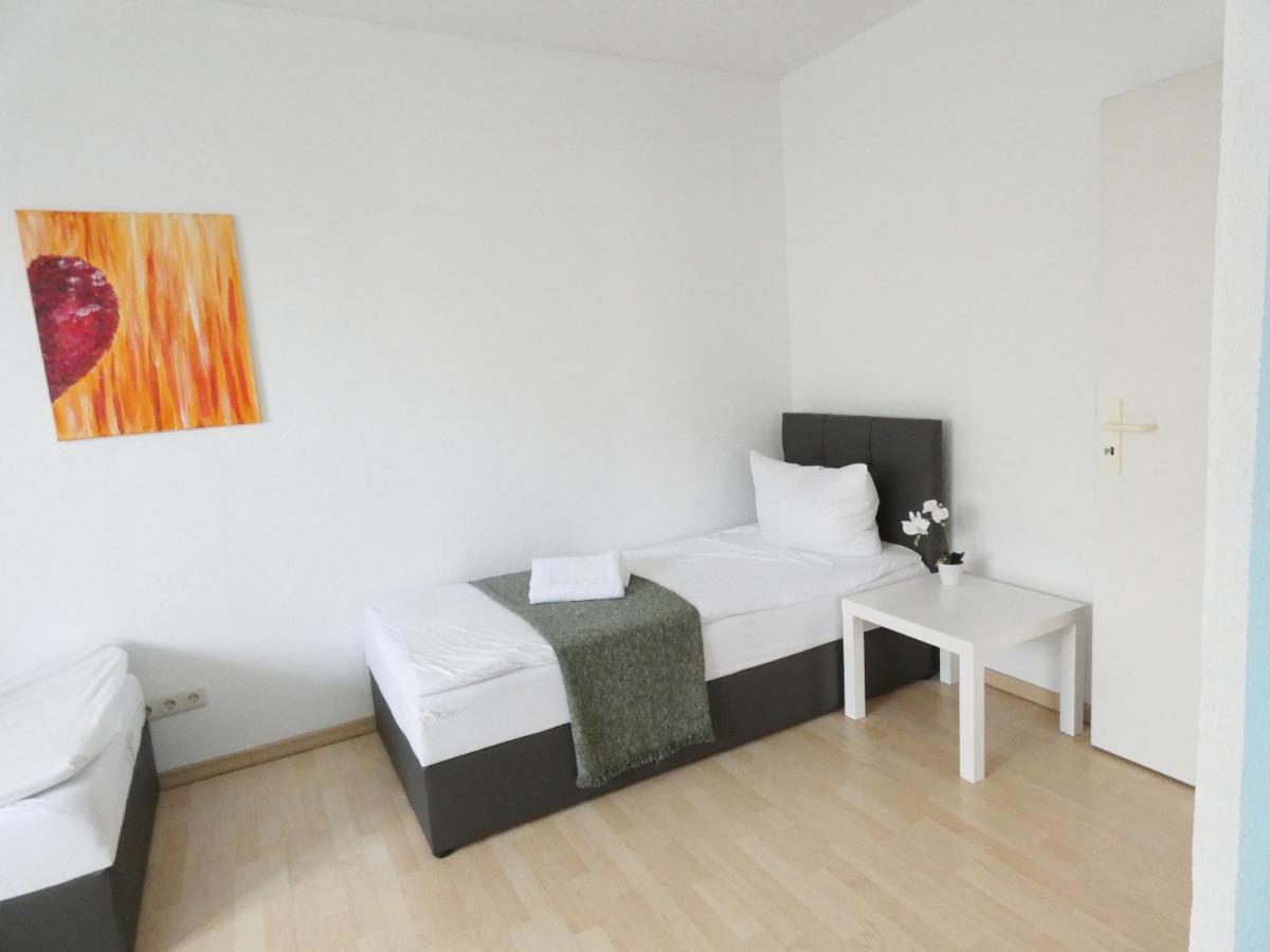 Sunnyhome Monteurwohnungen Und Apartments In Weiden ヴァイデン エクステリア 写真